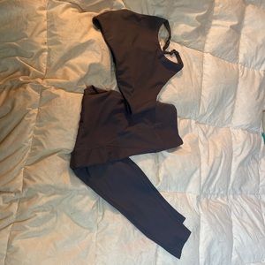 Girlfriend collective S set. Awesome condition